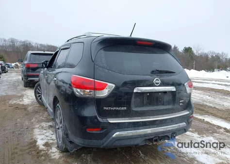 2015 Nissan Pathfinder Sl z USA, uszkodzony, nr VIN 5N1AR2MM2FC684426
